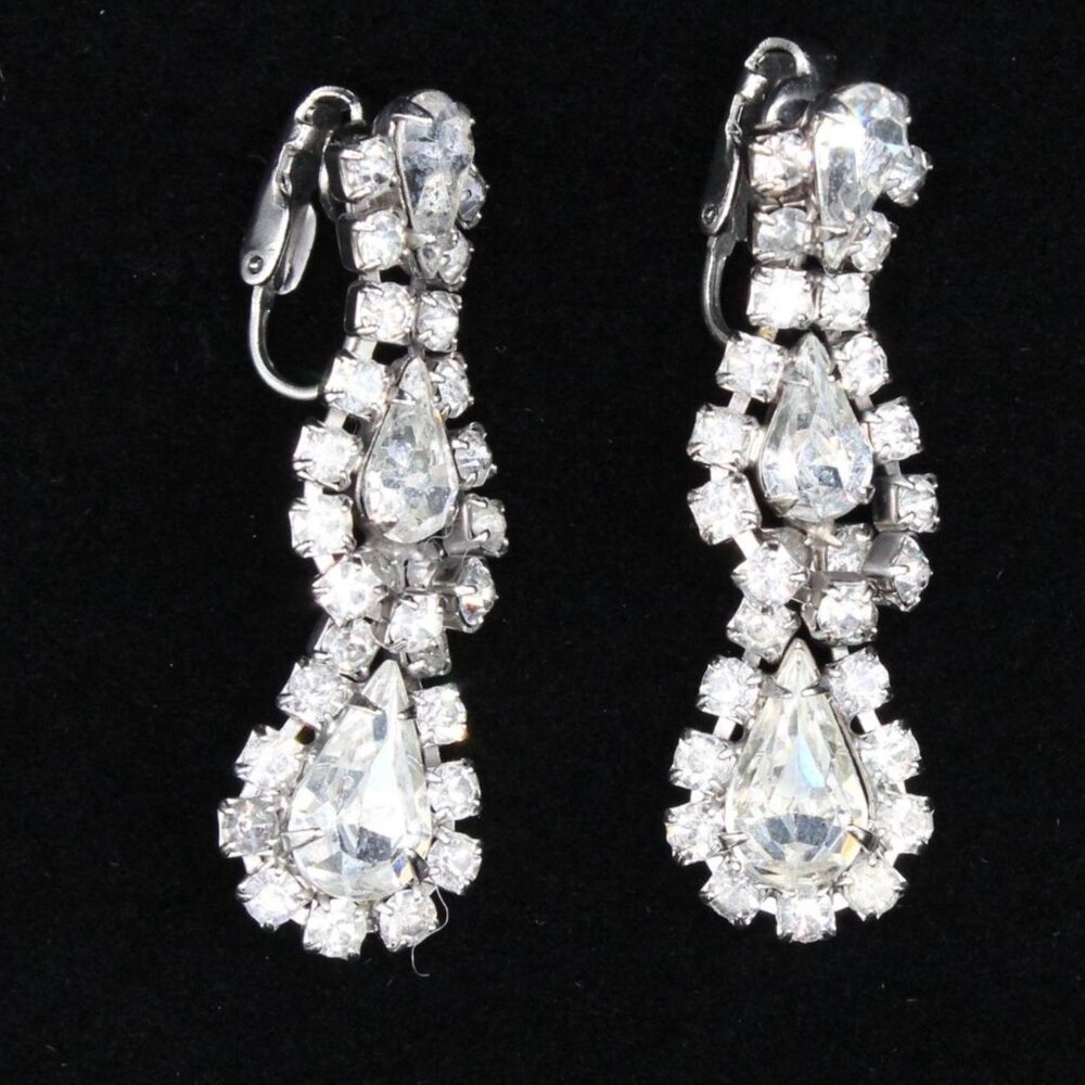 VINTAGE Signed Weiss Rhinestone Teardrop Earrings. 1950s Hollywood Glam